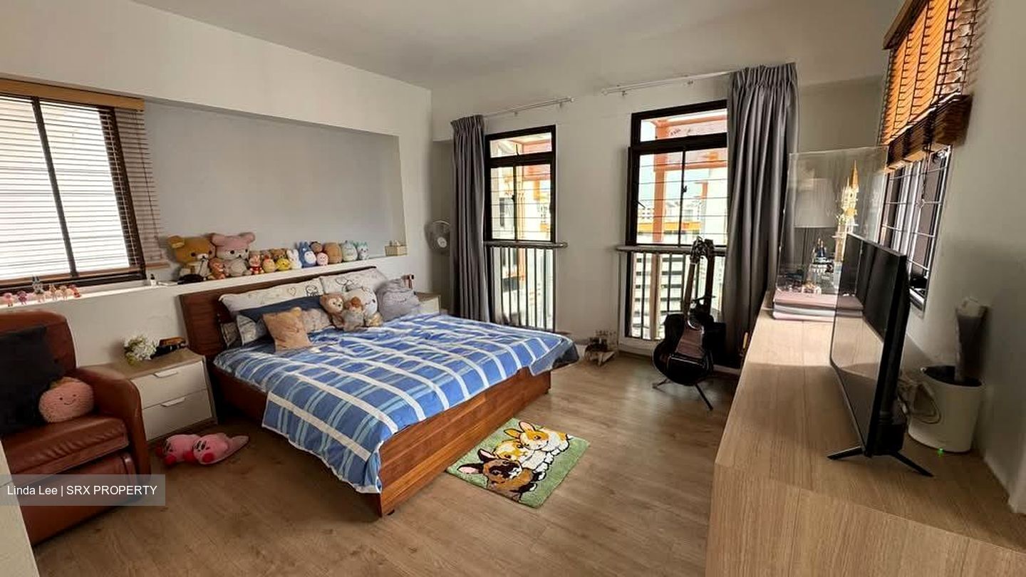 Blk 680A Jurong West Central 1 (Jurong West), HDB Executive #588107081